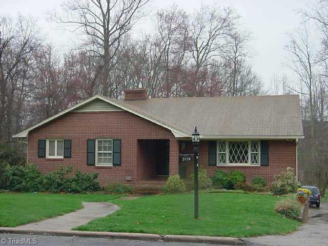 3134 Kinnamon Road Winston-Salem, NC 27104 - Photo 1 of 9 Exterior Front.