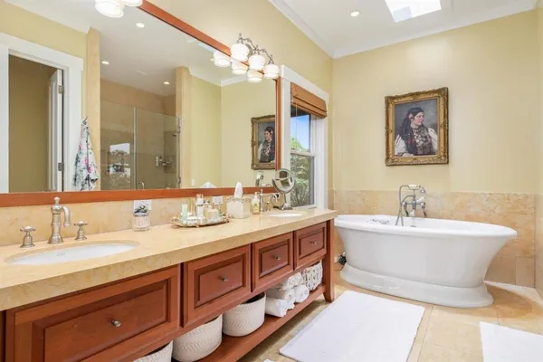$5,850,000 | 65-1104 Hokuula Road, Kamuela, HI 96743