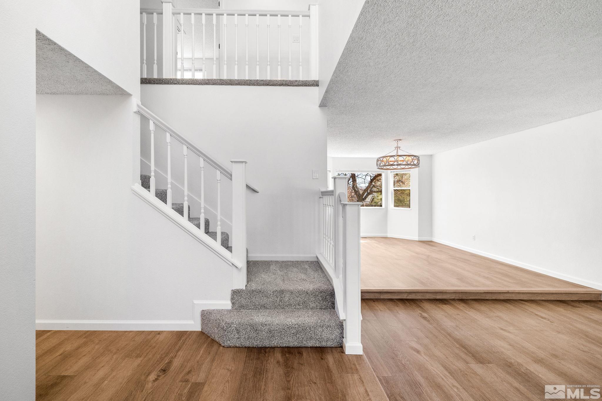 951 Leah Circle Reno, NV 89511 - Photo 5 of 39 Photo 5