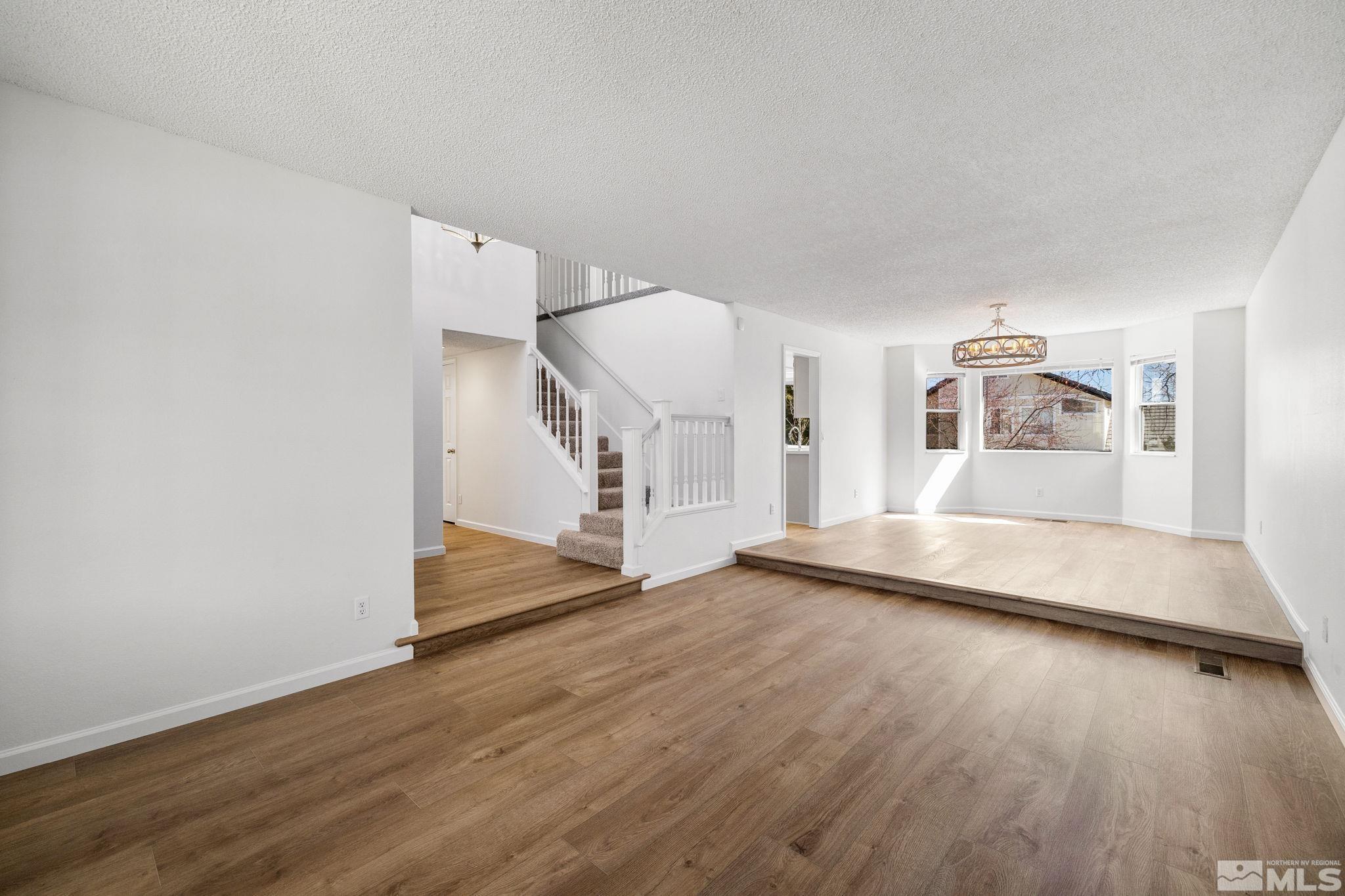 951 Leah Circle Reno, NV 89511 - Photo 8 of 39 Photo 8
