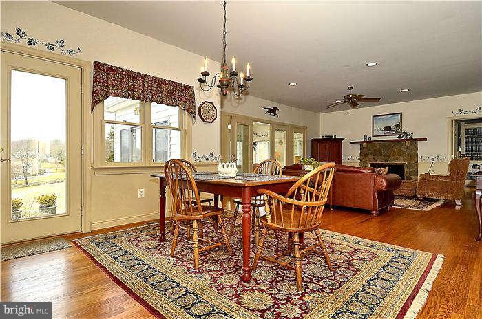 3002 Fox Mill Road Oakton, VA 22124 - Photo 7 of 30 Interior (General)