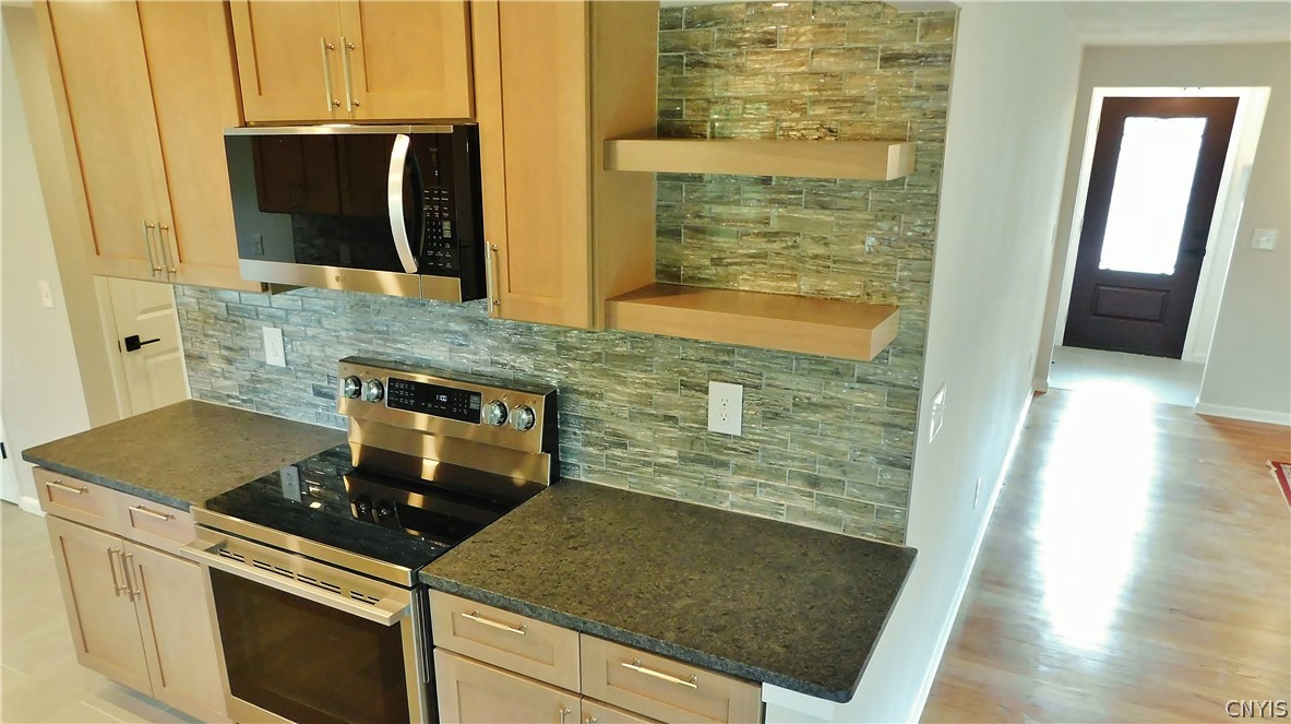 7742 Davis Road Clay, NY 13212 - Photo 15 of 45 All new and upgraded stainless steel appliance.