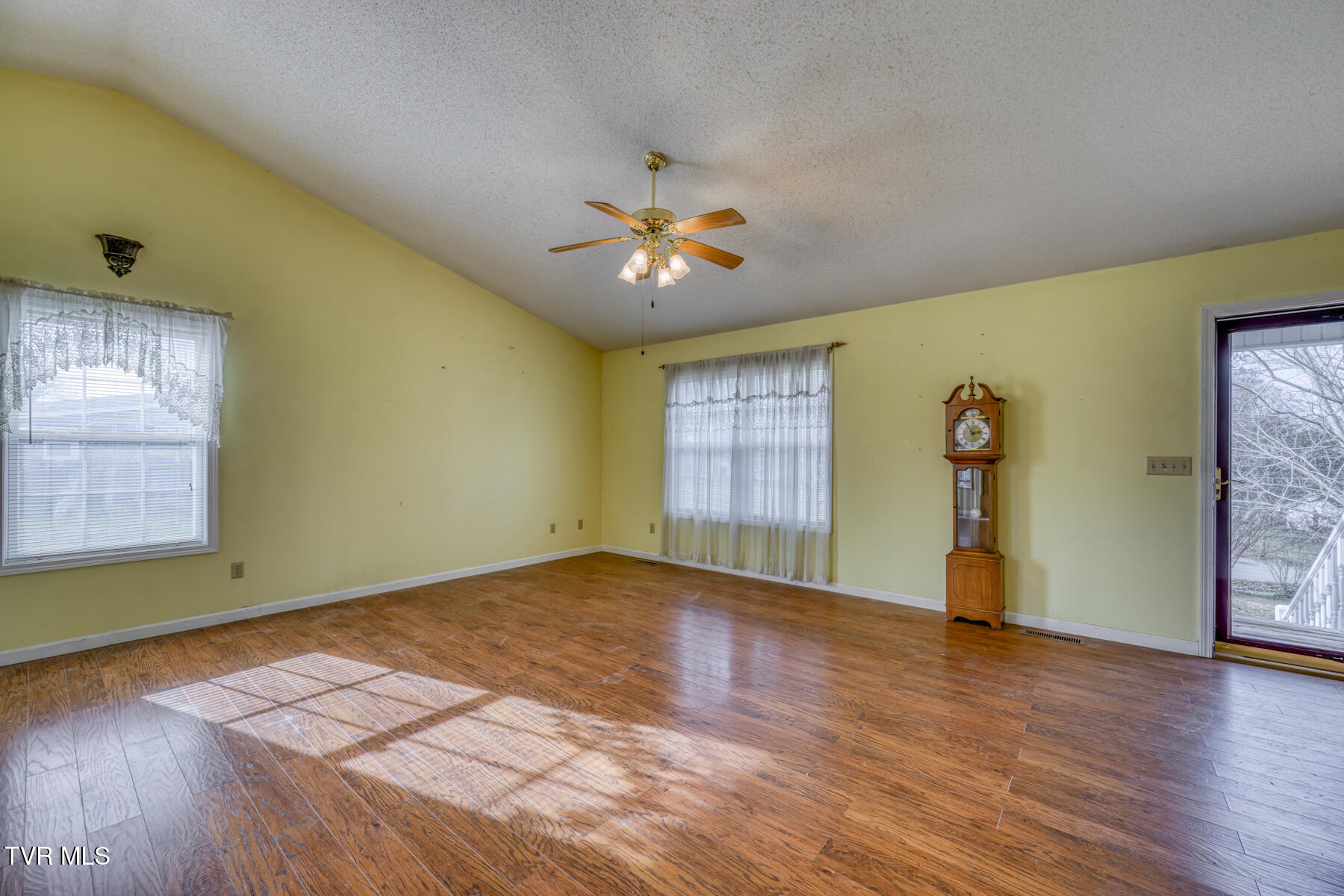 188 Old Embreeville Road Jonesborough, TN 37659 - Photo 8 of 54 188 Old Embreeville Rd-8