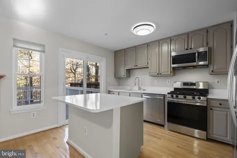 $3,100 | 18502 Clovercrest Circle, Olney, MD 20832