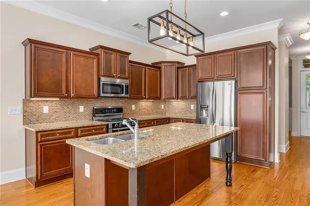 $3,500 | 1420 Briarhaven Trail, Atlanta, GA 30319