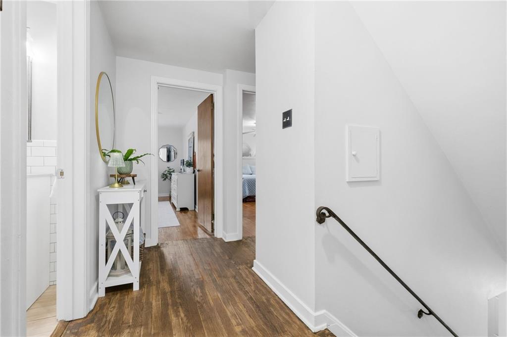 317 Old Farm Road Pittsburgh, PA 15228 - Photo 26 of 49 Gallery Image 26