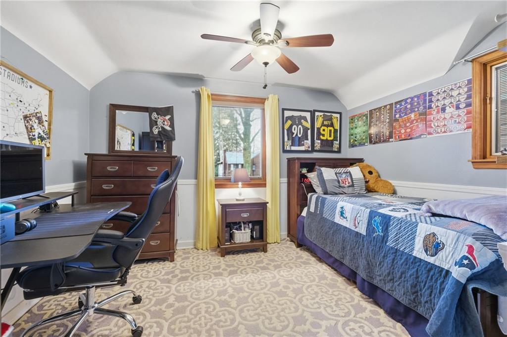 317 Old Farm Road Pittsburgh, PA 15228 - Photo 31 of 49 Gallery Image 31