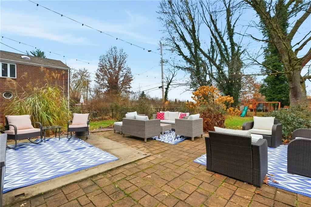317 Old Farm Road Pittsburgh, PA 15228 - Photo 43 of 49 Gallery Image 43