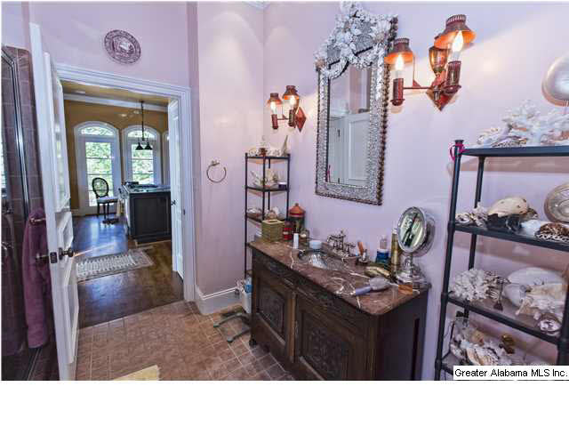 1449 Ridge Road Birmingham, AL 35209 - Photo 16 of 20