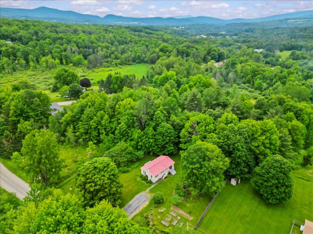 539 Spruce Haven Road Waterbury, VT 05677 - Photo 3 of 53