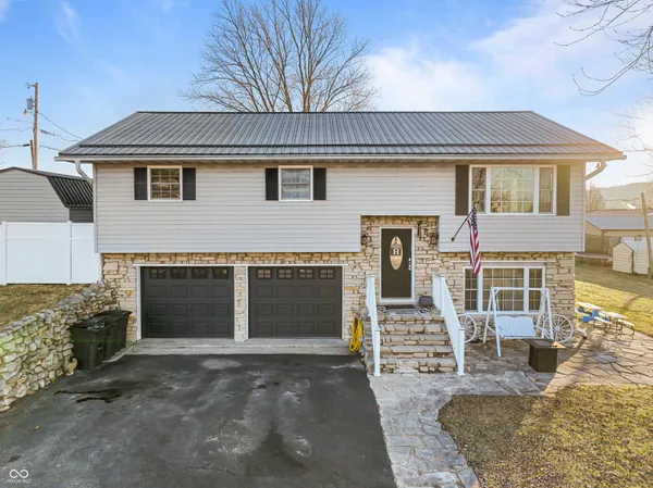 $312,000 | 1058 Sandy Hook Road, Paoli, IN 47454
