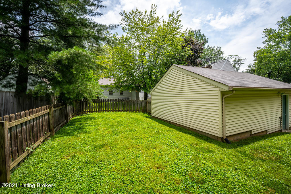 9309 Gutenberg Road Louisville, KY 40291 - Photo 41 of 43 DN2_3550