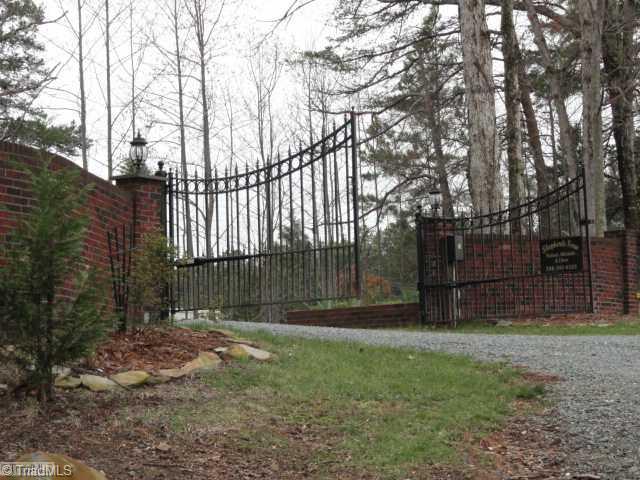 1077 Fisherman Road Walnut Cove, NC 27052 - Photo 4 of 16 Exterior Front.