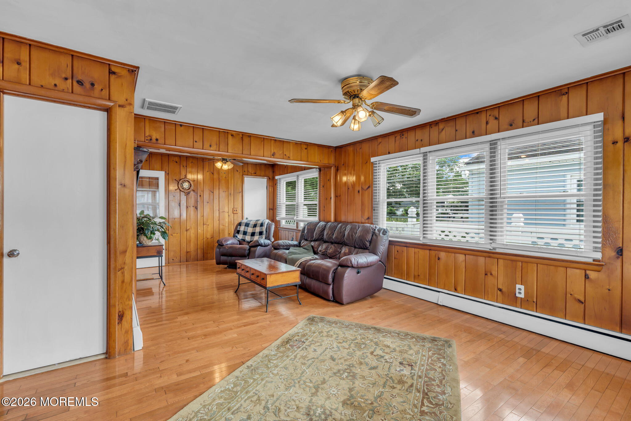 913 River Avenue Point Pleasant, NJ 08742 - Photo 13 of 27 3rd bedroom, dining room, family room