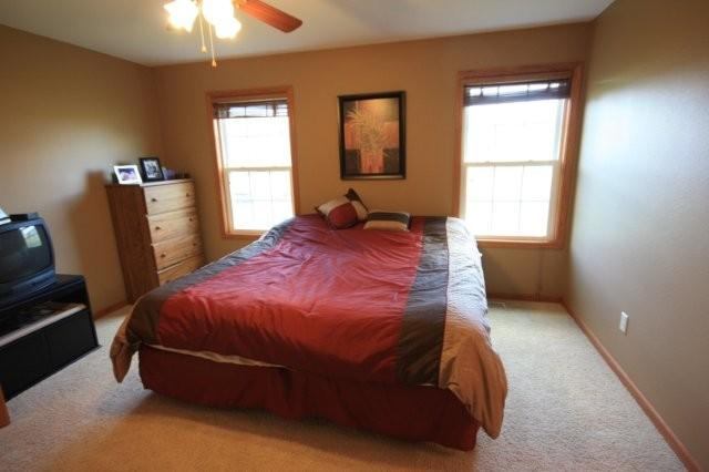 1831 Kingsbury Road Washington, IL 61571 - Photo 4 of 11 Gallery Image 4