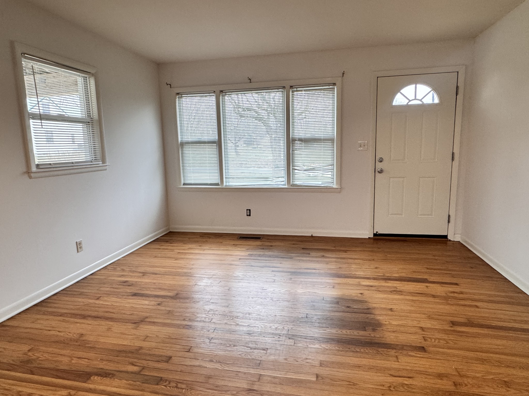 4136 Pleasant Grove Road Cross Plains, TN 37049 - Photo 2 of 8 Gallery Image 2