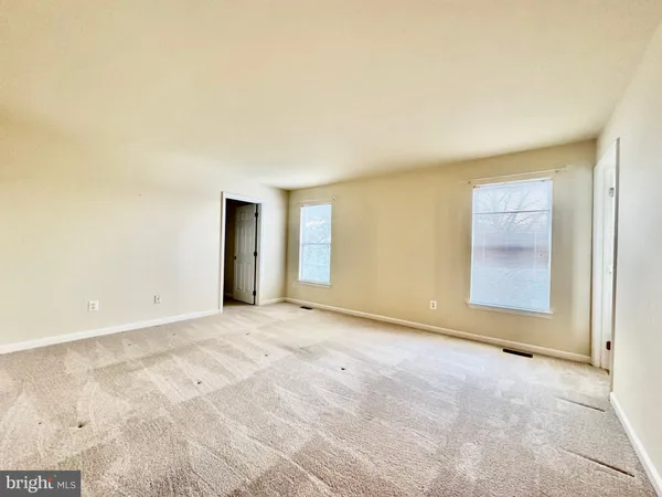 $3,499 | 22006 Stone, Boyds, MD 20841
