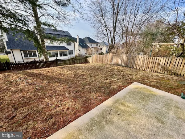 $3,499 | 22006 Stone, Boyds, MD 20841