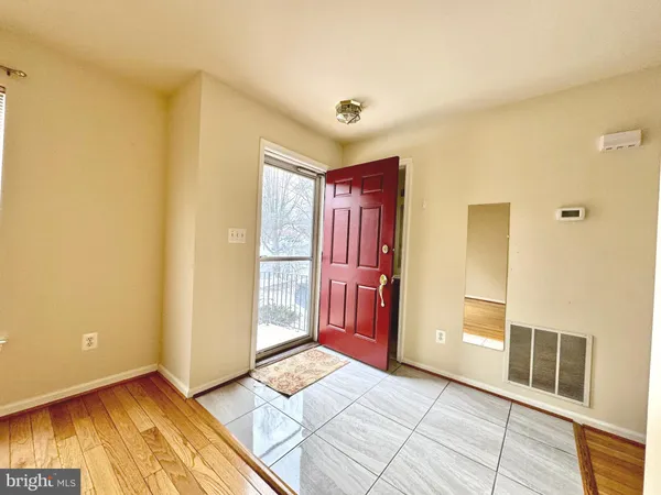 a view of livingroom with hardwood