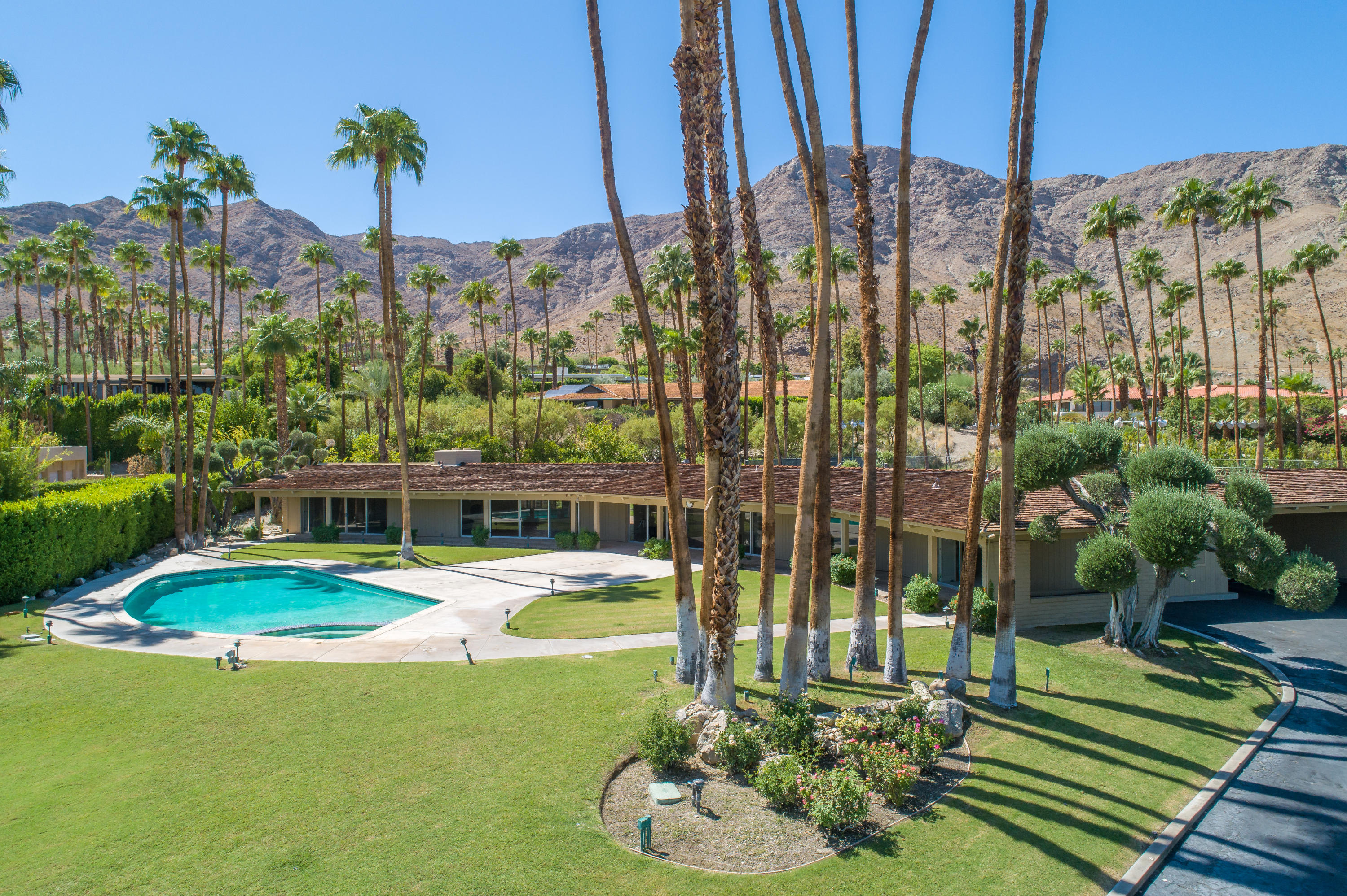 70209 Calico Road Rancho Mirage, CA 92270 - Photo 2 of 41 Photo-11