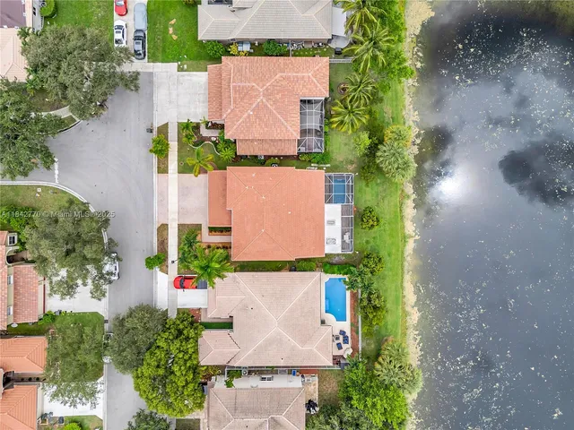 $729,900 | 4811 Northwest 55th Drive, Coconut Creek, FL 33073