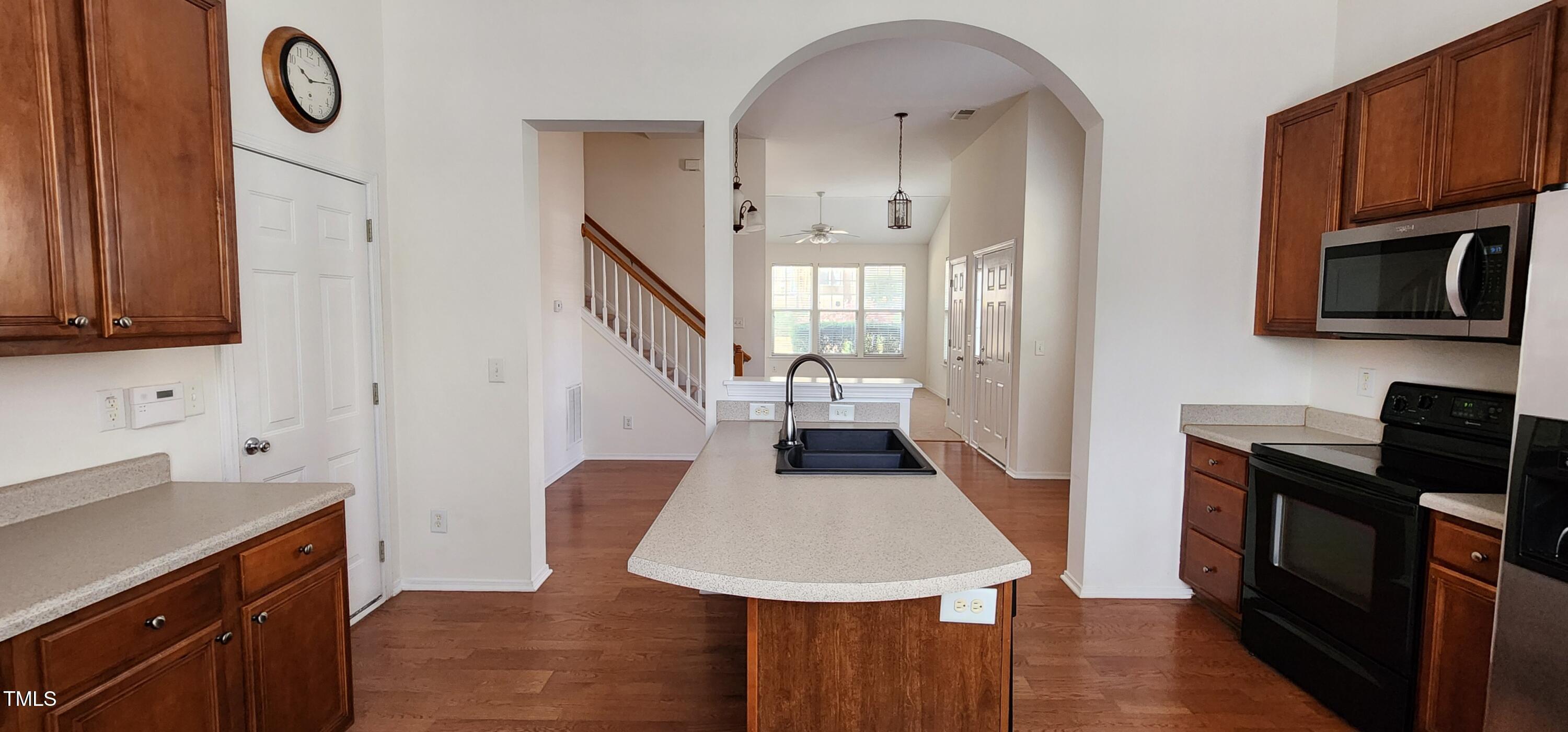 8407 Stoneyard Place Raleigh, NC 27613 - Photo 6 of 22 Photo #6