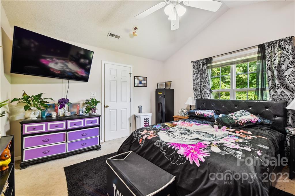 2427 Hawk Ridge Drive Gastonia, NC 28056 - Photo 13 of 25 Gallery Image 13
