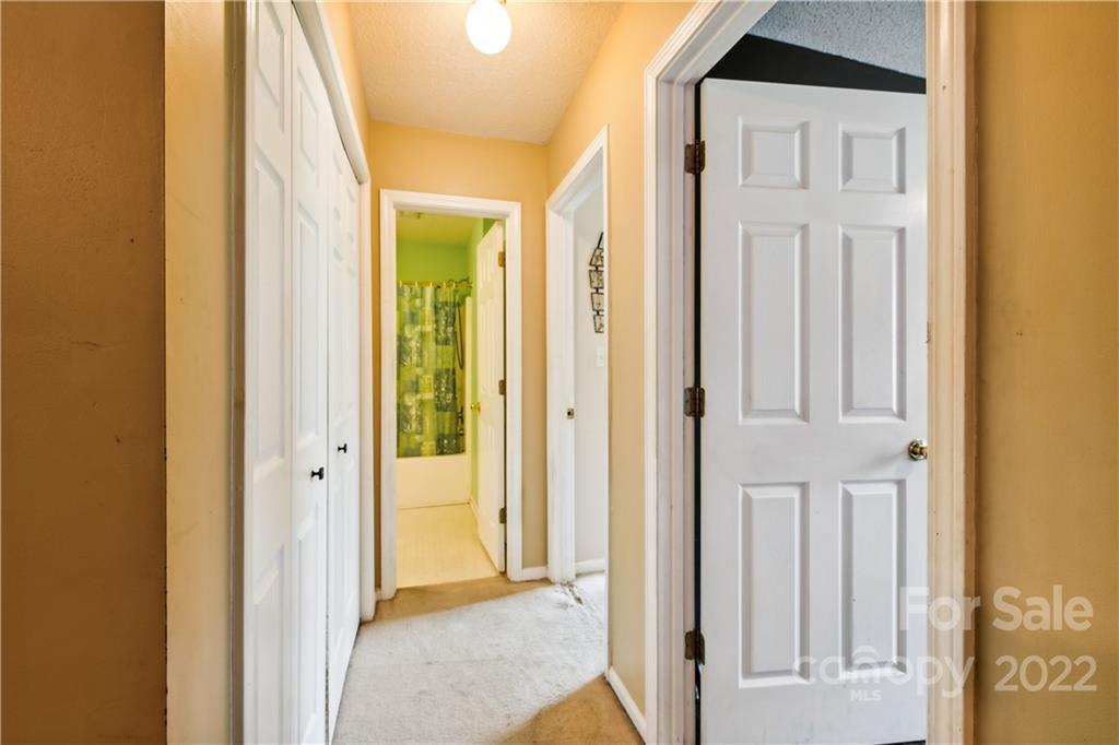2427 Hawk Ridge Drive Gastonia, NC 28056 - Photo 21 of 25 Gallery Image 21