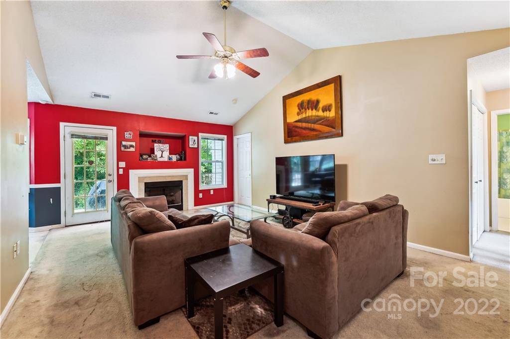2427 Hawk Ridge Drive Gastonia, NC 28056 - Photo 7 of 25 Gallery Image 7