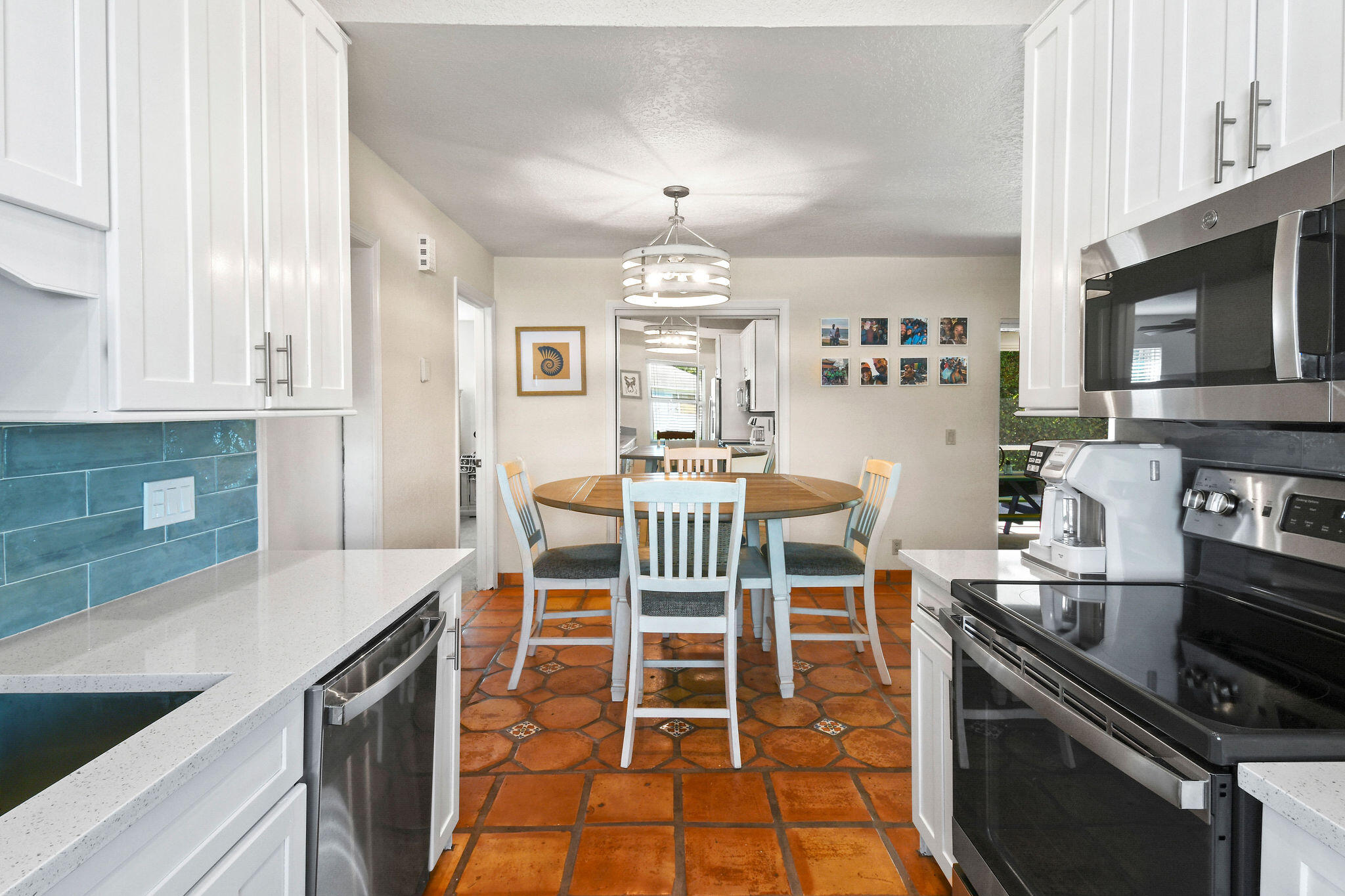 6698 Riparian Road Lake Worth, FL 33462 - Photo 19 of 52 Kitchen