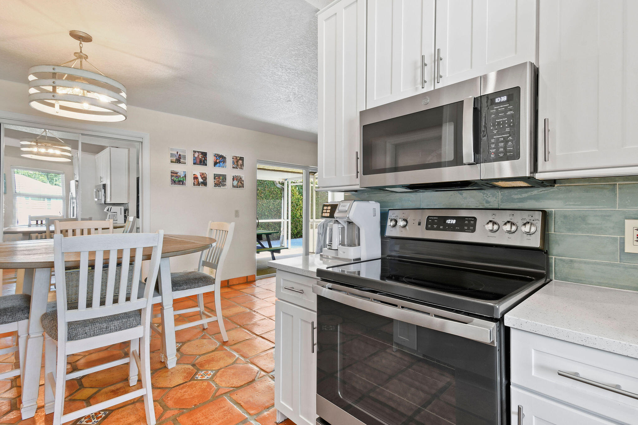 6698 Riparian Road Lake Worth, FL 33462 - Photo 20 of 52 Kitchen