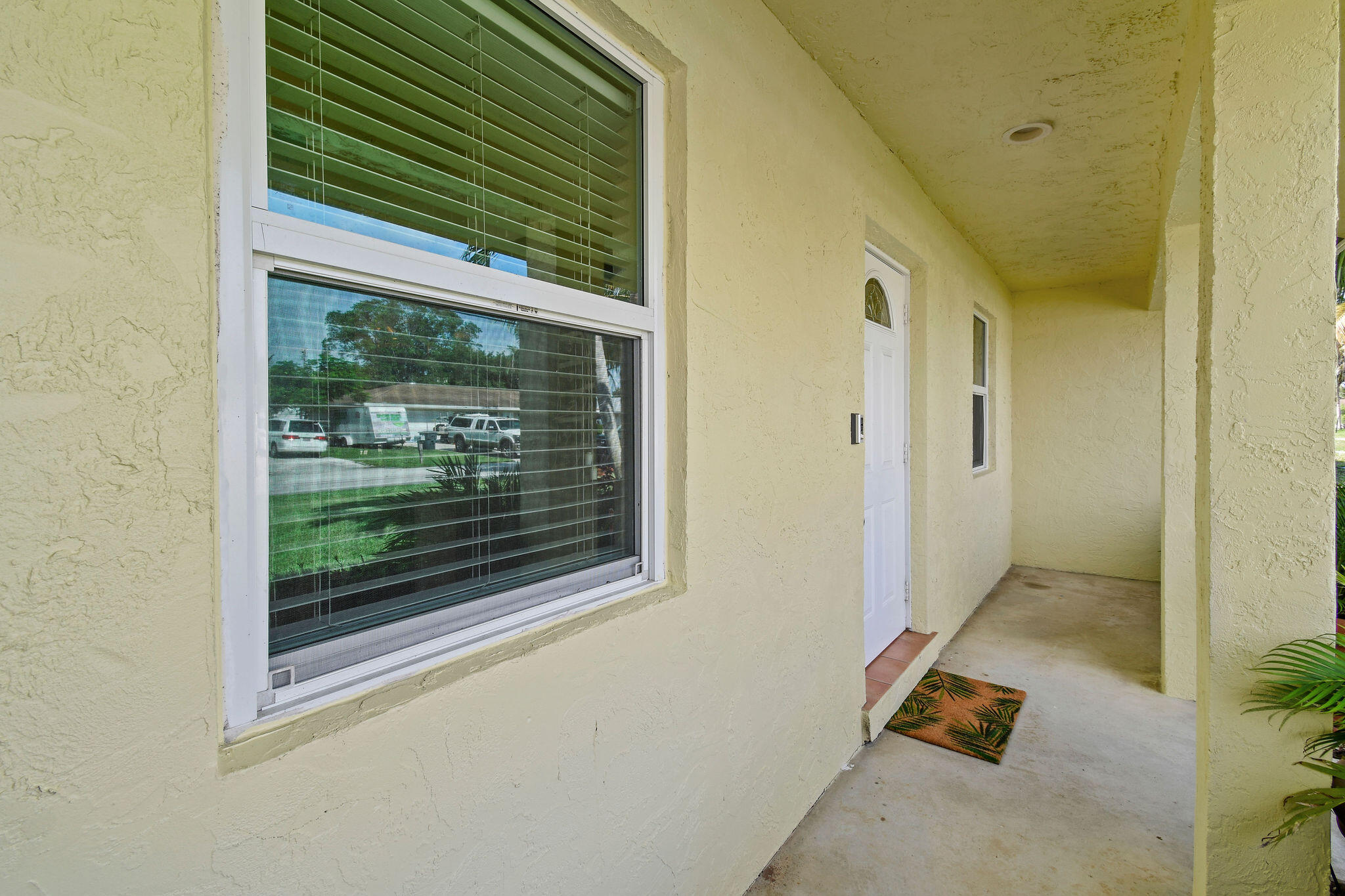 6698 Riparian Road Lake Worth, FL 33462 - Photo 8 of 52 Front Entry