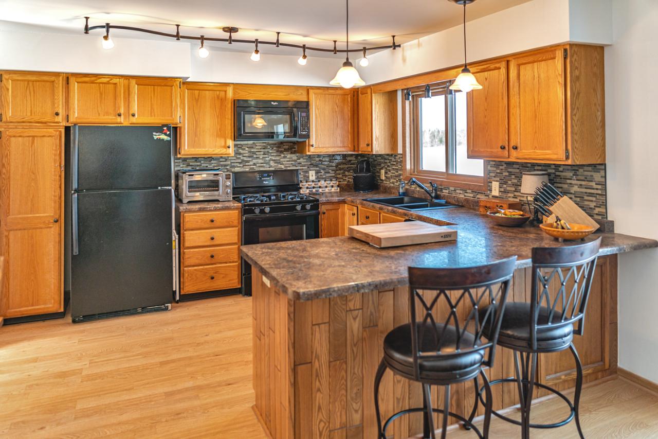 4517 Poplar Drive Rhinelander, WI 54501 - Photo 8 of 37 Gallery Image 8