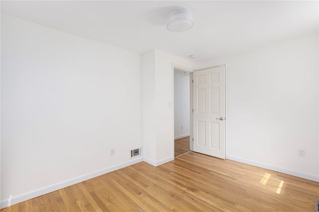 $385,000 | 71 Waycross Drive, Warwick, RI 02888