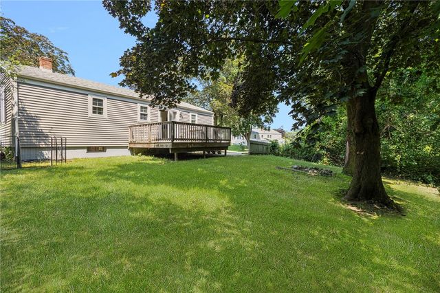 $385,000 | 71 Waycross Drive, Warwick, RI 02888