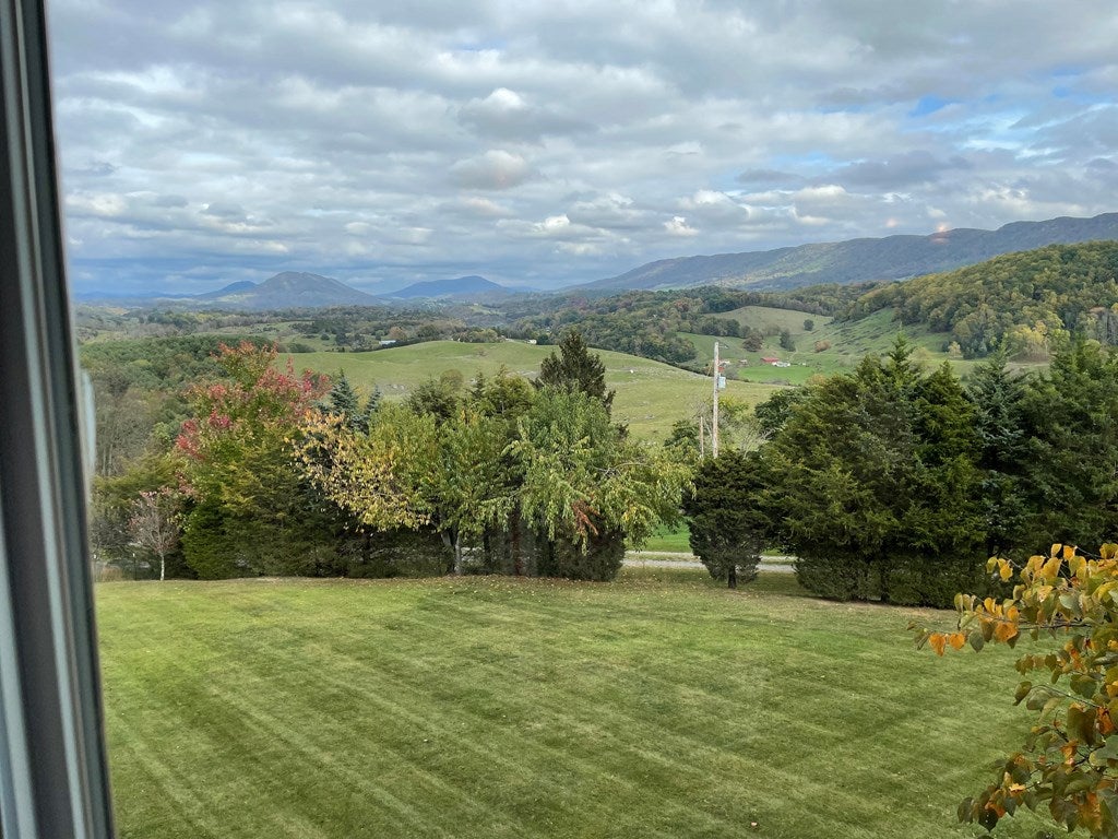 491 Pasture Road Cedar Bluff, VA 24609 - Photo 52 of 57 Gallery Image 52