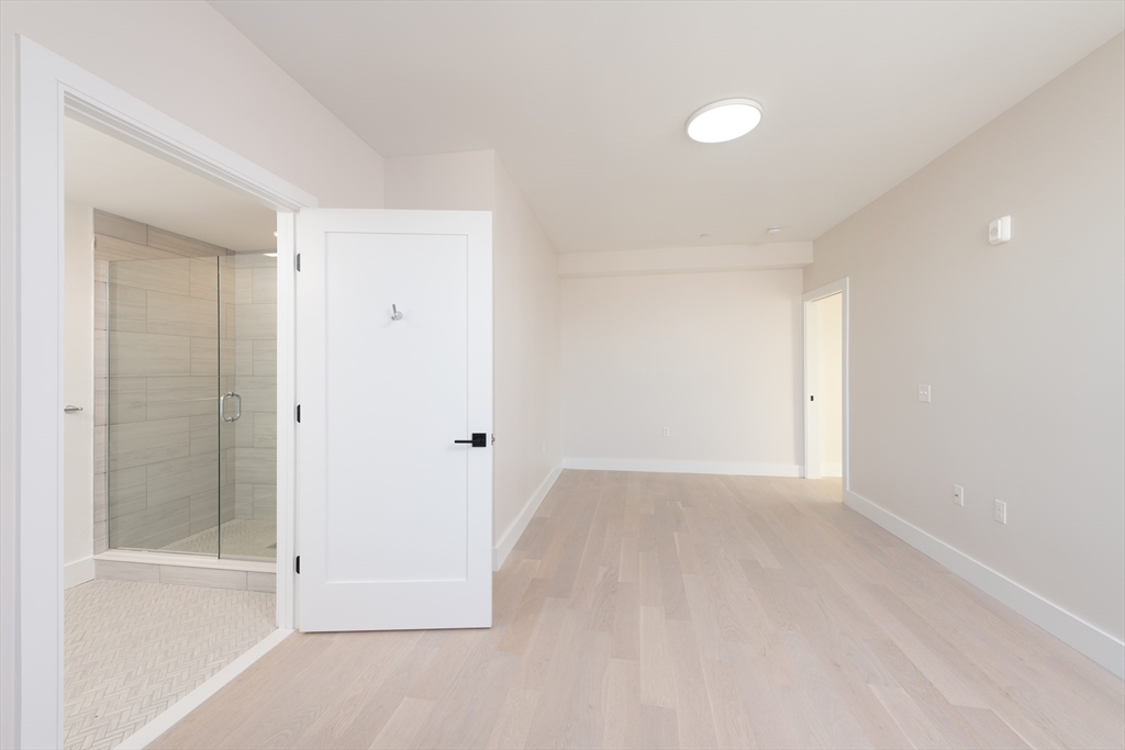 425 Border Street, Unit 307 Boston, MA 02128 - Photo 10 of 19 a view of an empty room
