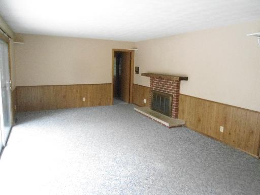 1119 Highland Road Rochelle, IL 61068 - Photo 6 of 14