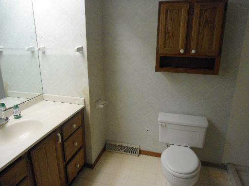1119 Highland Road Rochelle, IL 61068 - Photo 9 of 14