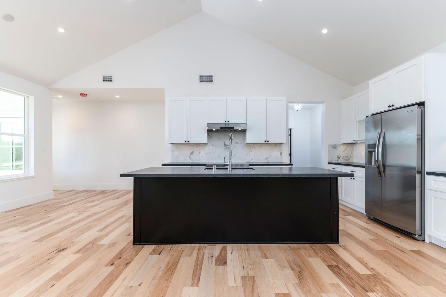 358 Oak Tree Circle Murphys, CA 95247 - Photo 13 of 70