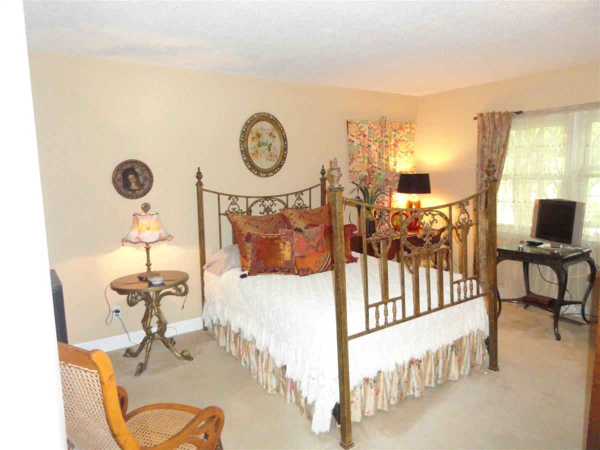 3 Colonial Pines Circle Pinehurst, NC 28374 - Photo 10 of 16 masterbd