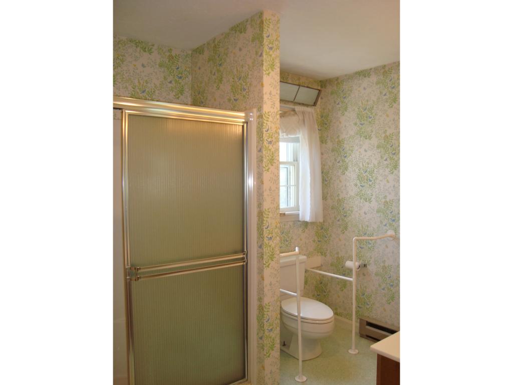 16 Oak Ridge Road, Unit 16 Lebanon, NH 03784 - Photo 11 of 21 Gallery Image 11