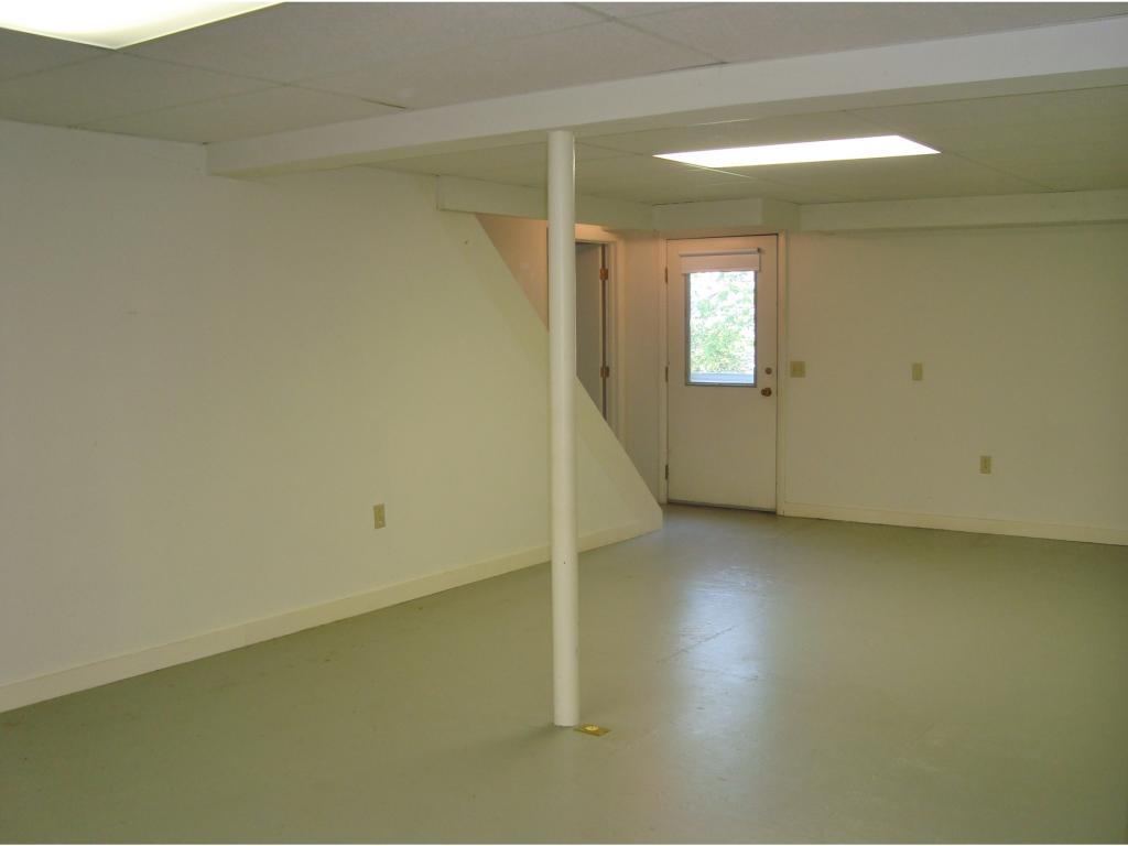 16 Oak Ridge Road, Unit 16 Lebanon, NH 03784 - Photo 17 of 21 Gallery Image 17