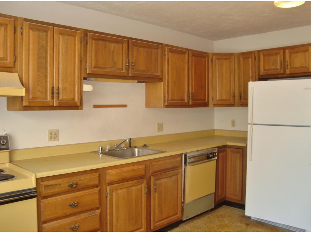 16 Oak Ridge Road, Unit 16 Lebanon, NH 03784 - Photo 7 of 21 Gallery Image 7
