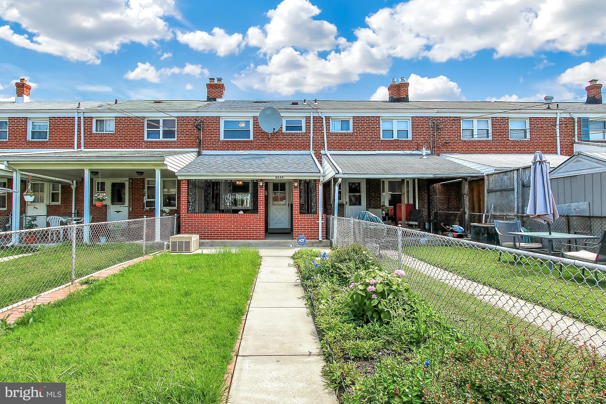 8044 Wallace Road Baltimore, MD 21222 - Photo 22 of 25 Oversized rear yard for the community