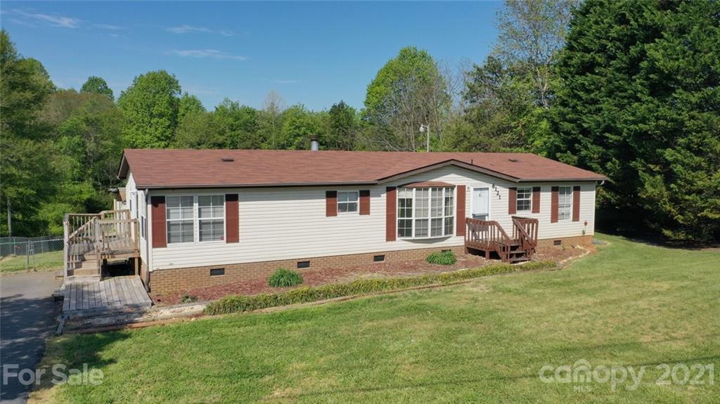 6121 Rest Home Road Claremont, NC 28610 - Photo 2 of 48 Gallery Image 2