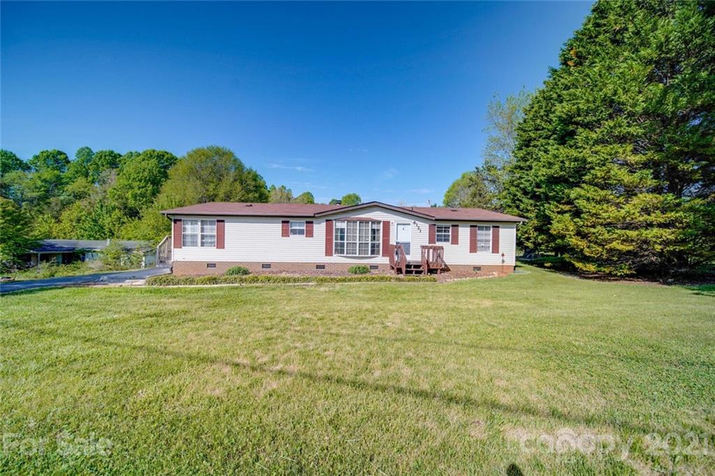 6121 Rest Home Road Claremont, NC 28610 - Photo 3 of 48 Gallery Image 3