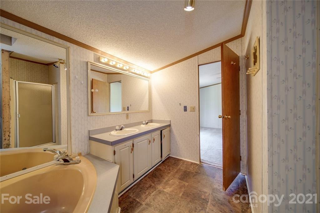 6121 Rest Home Road Claremont, NC 28610 - Photo 30 of 48 Gallery Image 30