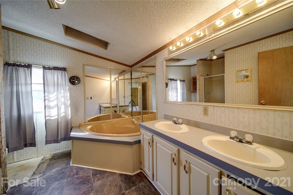 6121 Rest Home Road Claremont, NC 28610 - Photo 31 of 48 Gallery Image 31