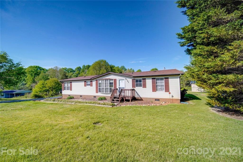 6121 Rest Home Road Claremont, NC 28610 - Photo 5 of 48 Gallery Image 5